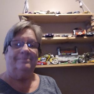 Meet your Posher, Cathy